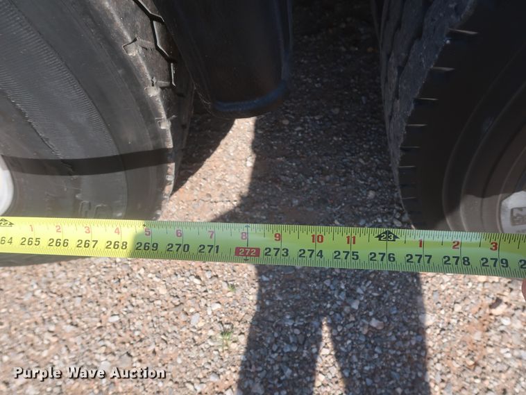 image for item DJ1928 2007 Kenworth W900  semi truck