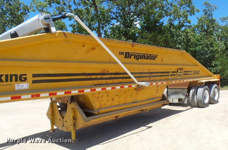 image for item DL0993 1994 Load King 2060-40-2  bottom dump trailer