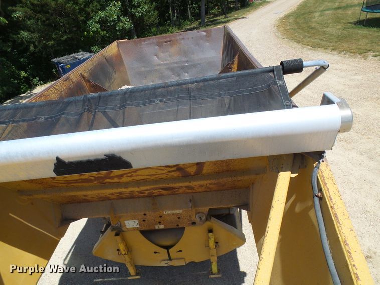 image for item DL0993 1994 Load King 2060-40-2  bottom dump trailer