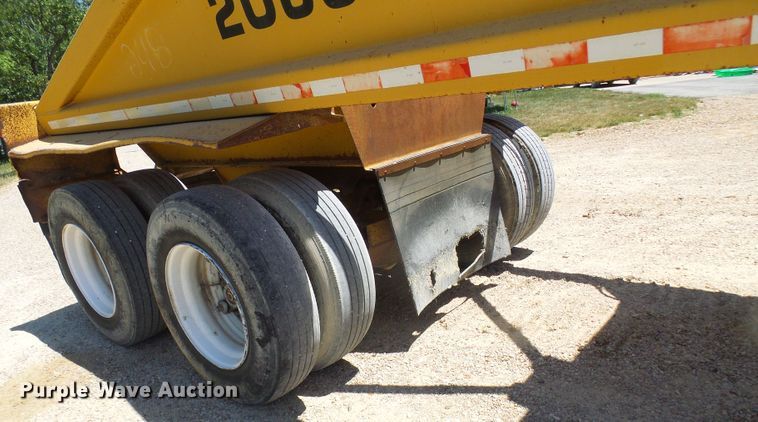 image for item DL0993 1994 Load King 2060-40-2  bottom dump trailer