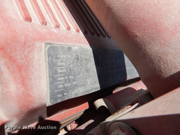 image for item DM0087 2015 Peterbilt 579  semi truck