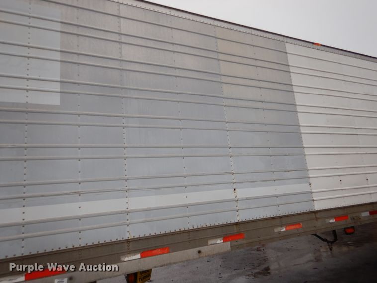 image for item DM0163 1998 Utility VS2R  refrigerated van trailer