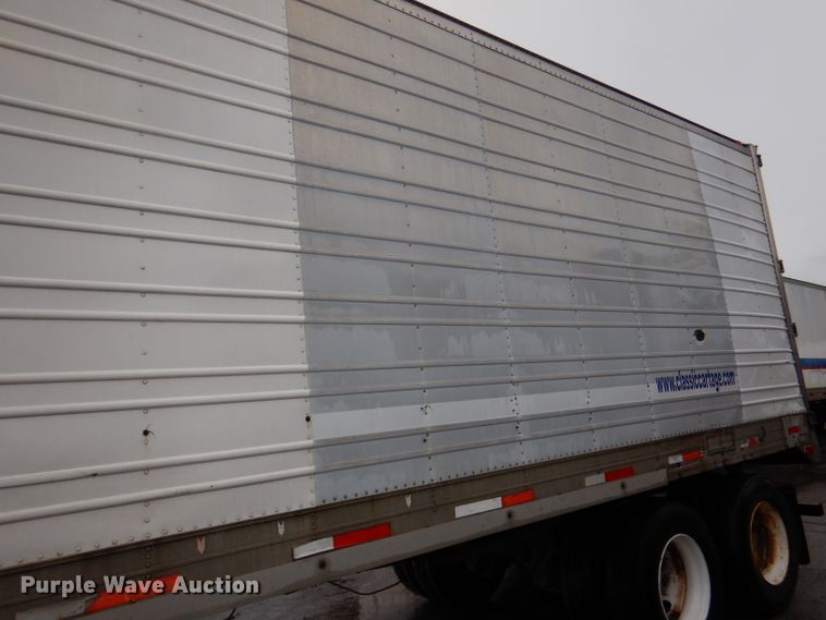 image for item DM0163 1998 Utility VS2R  refrigerated van trailer