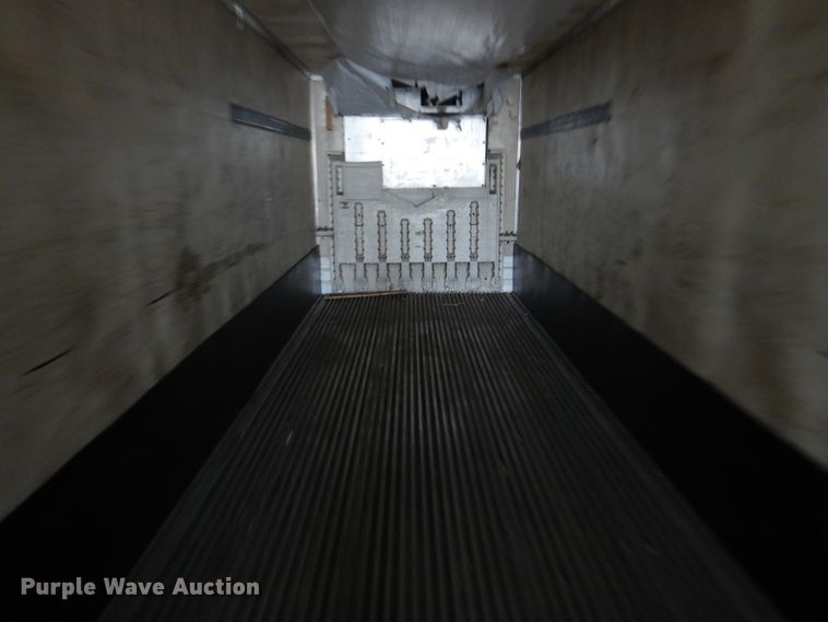 image for item DM0163 1998 Utility VS2R  refrigerated van trailer