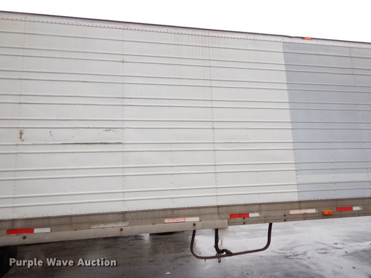 image for item DM0163 1998 Utility VS2R  refrigerated van trailer