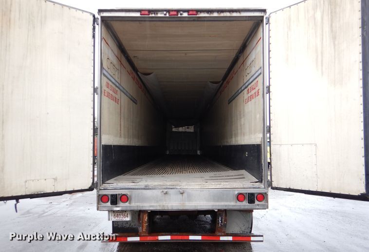 image for item DM0165 2001 Utility VS2RX  refrigerated van trailer