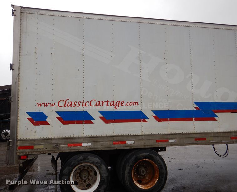 image for item DM0165 2001 Utility VS2RX  refrigerated van trailer
