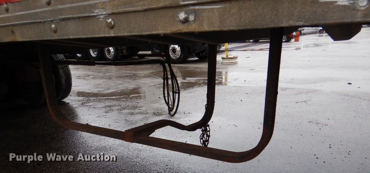 image for item DM0165 2001 Utility VS2RX  refrigerated van trailer