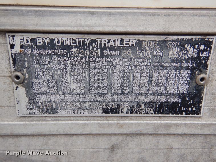 image for item DM0165 2001 Utility VS2RX  refrigerated van trailer