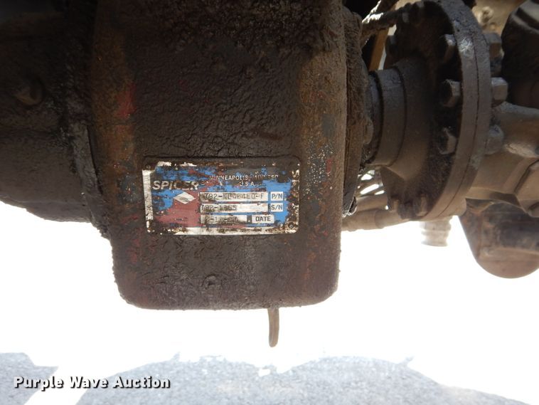 image for item DM4318 1994 Freightliner FLC  vacuum truck