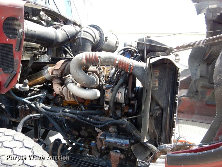 image for item DM4319 2005 Kenworth T800  hydrovac truck