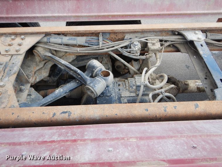 image for item DM4319 2005 Kenworth T800  hydrovac truck