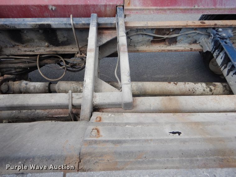 image for item DM4319 2005 Kenworth T800  hydrovac truck