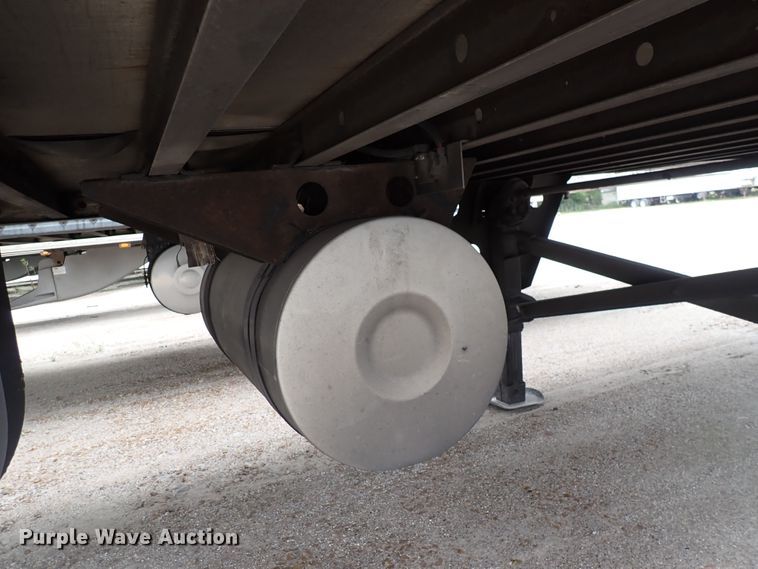 image for item DN1750 2009 Utility Trailer  refrigerated van trailer