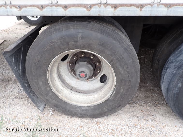 image for item DN1750 2009 Utility Trailer  refrigerated van trailer