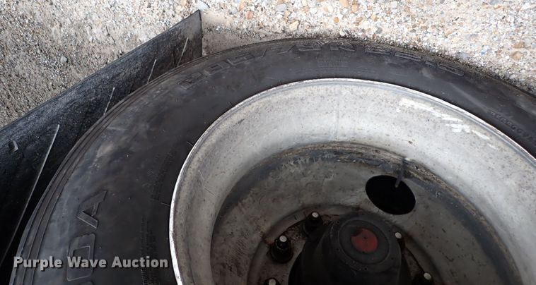 image for item DN1750 2009 Utility Trailer  refrigerated van trailer