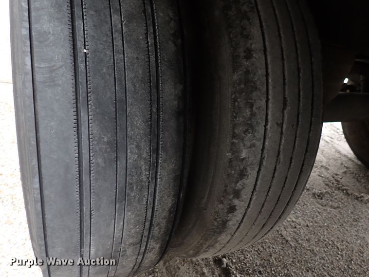 image for item DN1750 2009 Utility Trailer  refrigerated van trailer