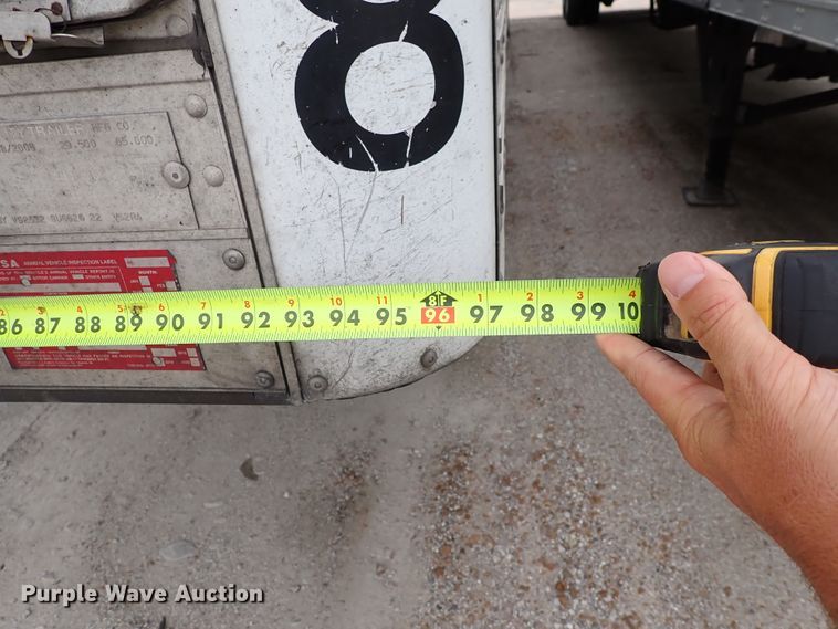 image for item DN1750 2009 Utility Trailer  refrigerated van trailer