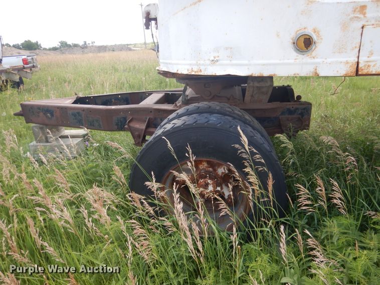 image for item FI9134 Trailmobile  fuel trailer