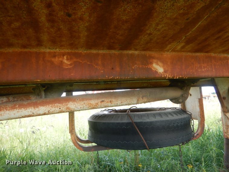 image for item FI9134 Trailmobile  fuel trailer