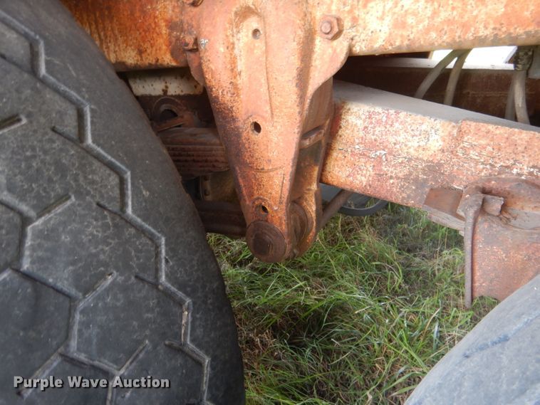 image for item FI9134 Trailmobile  fuel trailer