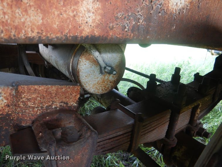 image for item FI9134 Trailmobile  fuel trailer