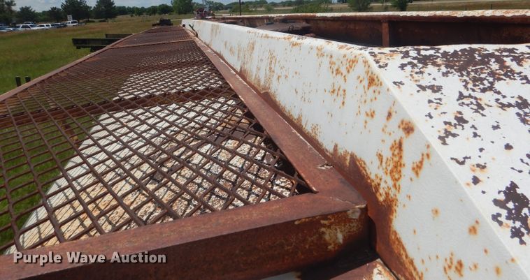 image for item FI9134 Trailmobile  fuel trailer