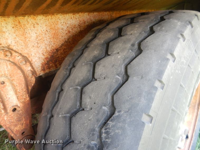 image for item FI9134 Trailmobile  fuel trailer