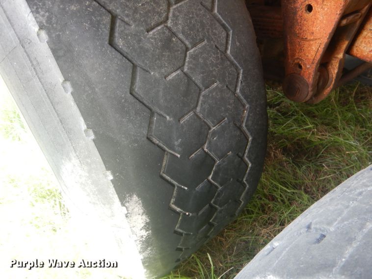 image for item FI9134 Trailmobile  fuel trailer