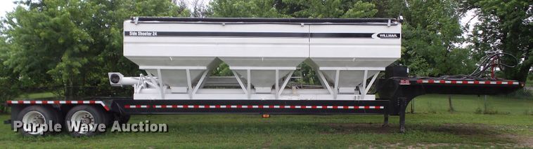image for item HF9920 2016 Wilmar  fertilizer delivery trailer