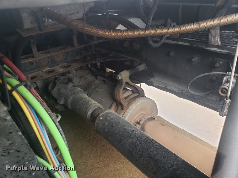 image for item HO9409 2013 International ProStar 122  semi truck