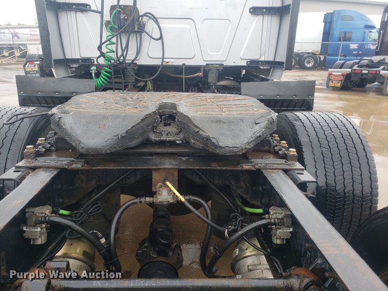 image for item HO9409 2013 International ProStar 122  semi truck