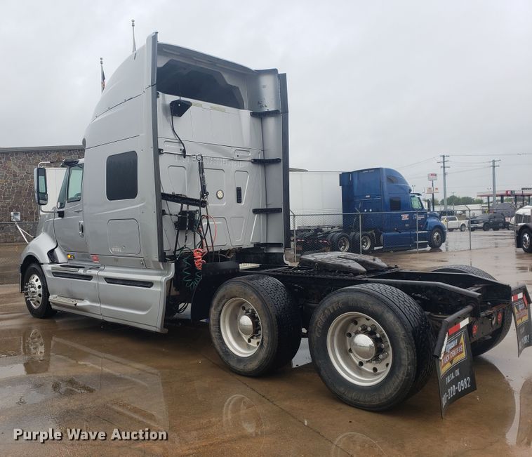 image for item HO9410 2013 International ProStar 122  semi truck