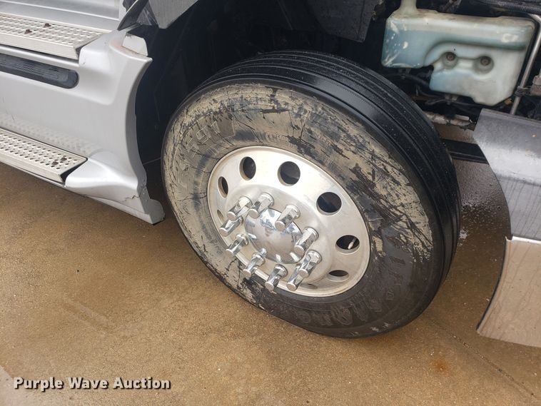 image for item HO9410 2013 International ProStar 122  semi truck