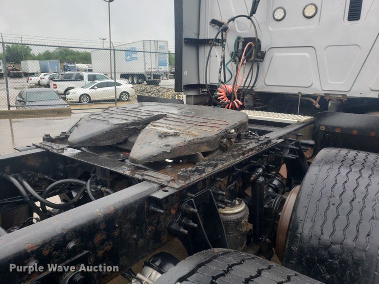 image for item HO9410 2013 International ProStar 122  semi truck