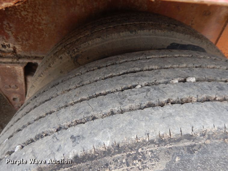 image for item HO9498 1961 Trailmobile  drop deck trailer