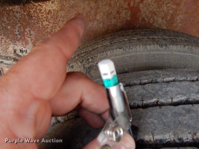 image for item HO9498 1961 Trailmobile  drop deck trailer