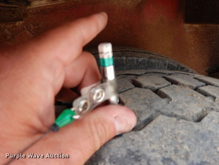 image for item HO9498 1961 Trailmobile  drop deck trailer