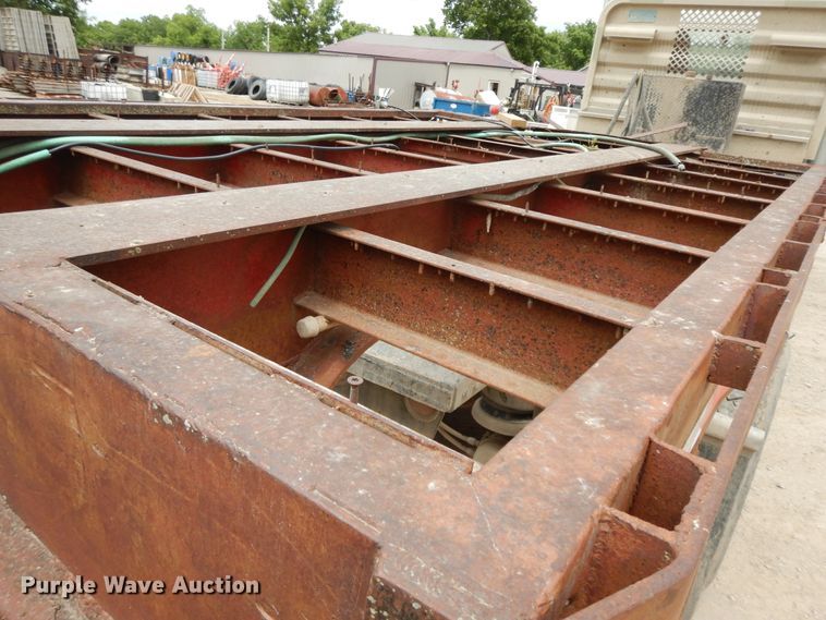 image for item HO9498 1961 Trailmobile  drop deck trailer