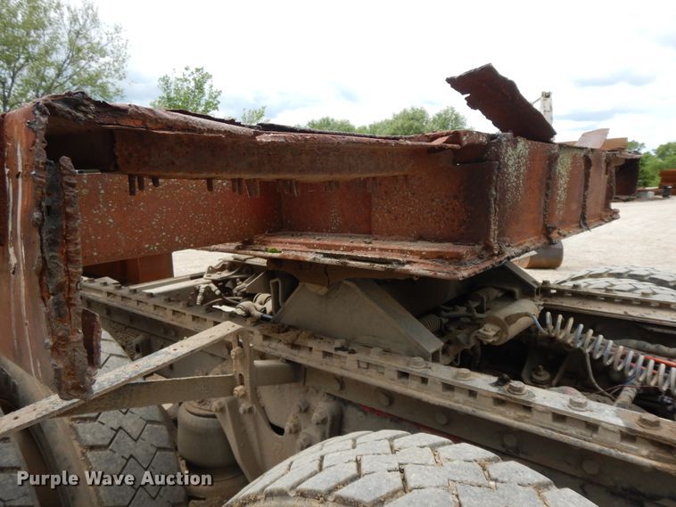 image for item HO9498 1961 Trailmobile  drop deck trailer