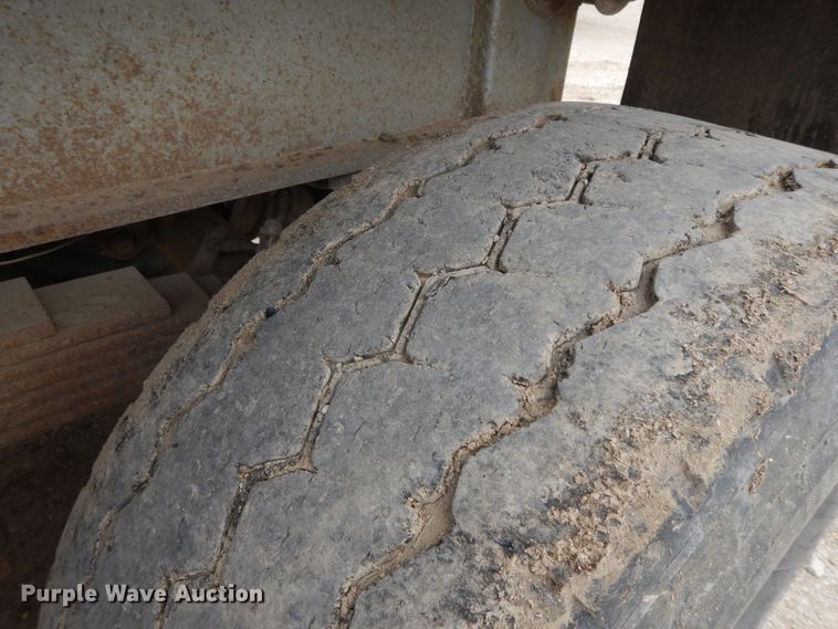 image for item HP9504 1985 Fruehauf ND2M2-22-6DAXZ-22-6  end dump trailer