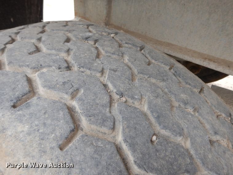 image for item HP9504 1985 Fruehauf ND2M2-22-6DAXZ-22-6  end dump trailer