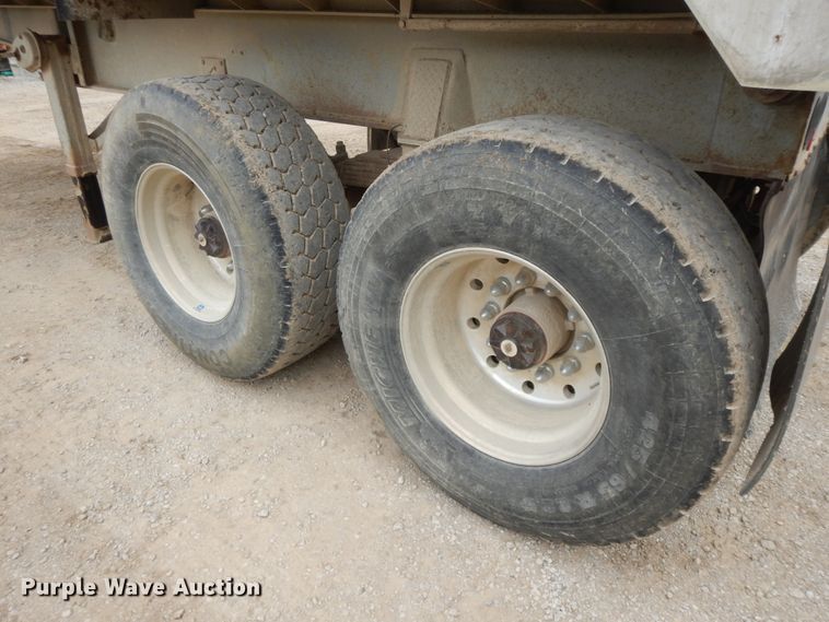 image for item HP9504 1985 Fruehauf ND2M2-22-6DAXZ-22-6  end dump trailer