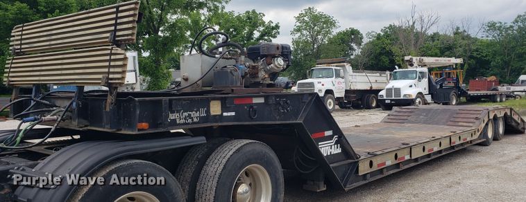 image for item HP9507 1989 Wilson  lowboy equipment trailer