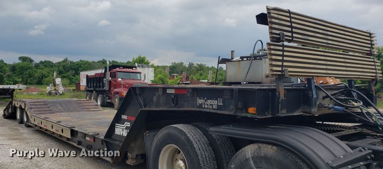 image for item HP9507 1989 Wilson  lowboy equipment trailer