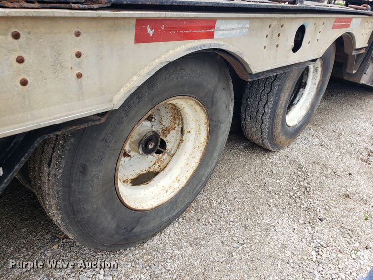image for item HP9507 1989 Wilson  lowboy equipment trailer