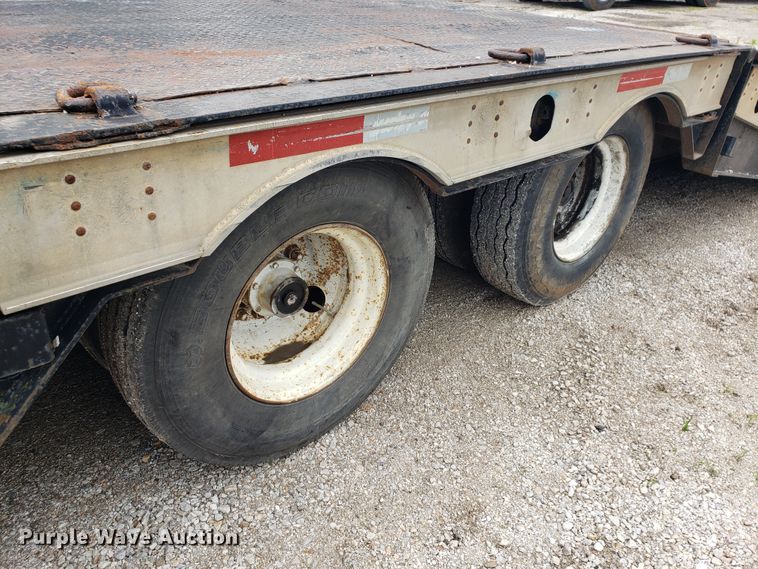 image for item HP9507 1989 Wilson  lowboy equipment trailer