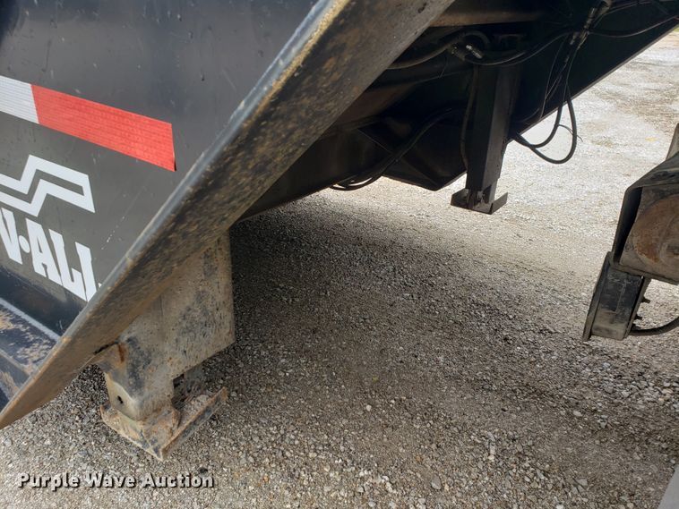 image for item HP9507 1989 Wilson  lowboy equipment trailer