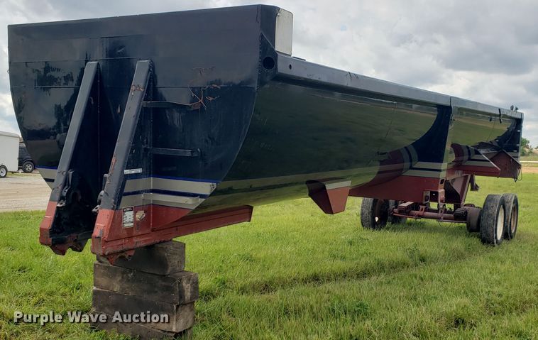 image for item HP9509 2007 CTS  end dump trailer