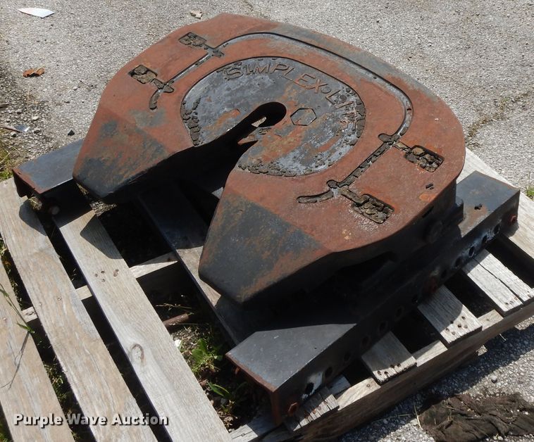 image for item HP9523 Simplex-Lite fifth wheel hitch